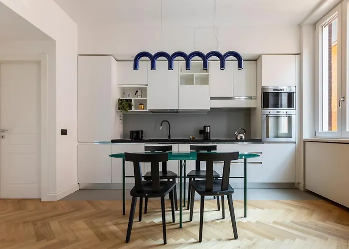 Romac Trinity With Steam Bath Apartment Rom